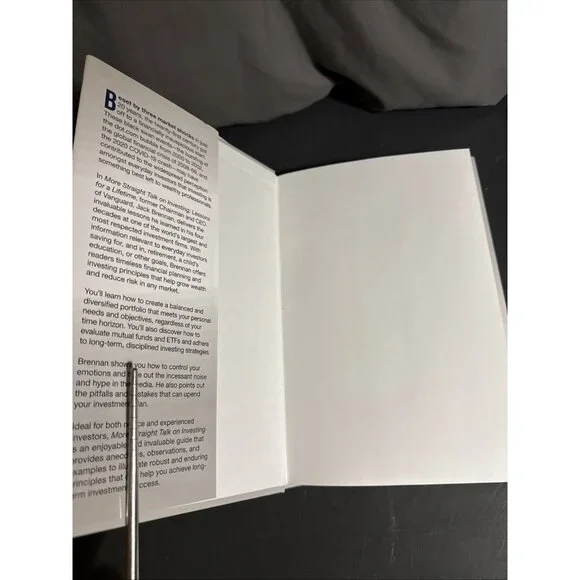 More Straight Talk on Investing: Lessons for a Lifetime - Hardcover - VERY GOOD - Picture 3 of 5